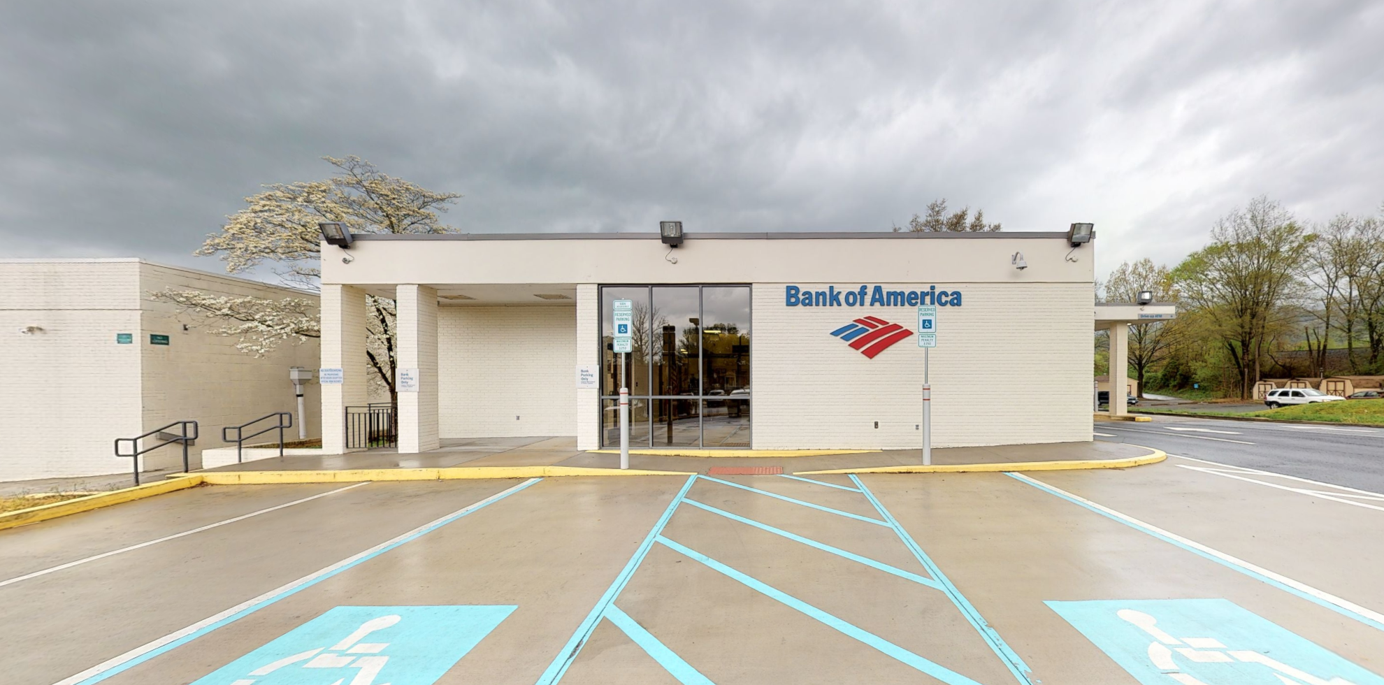 Bank of America drive-thru ATM | 1214 Crozet Ave, Crozet, VA 22932