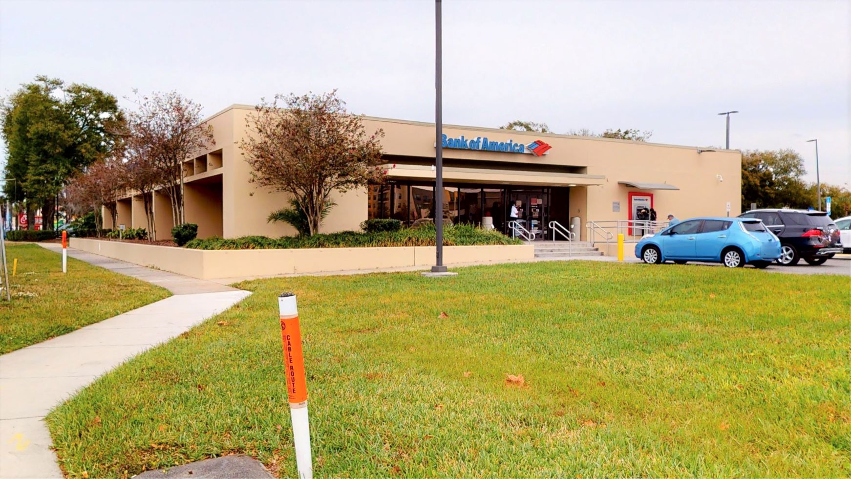 Bank of America financial center with drive-thru ATM | 2893 S Orange Ave, Orlando, FL 32806
