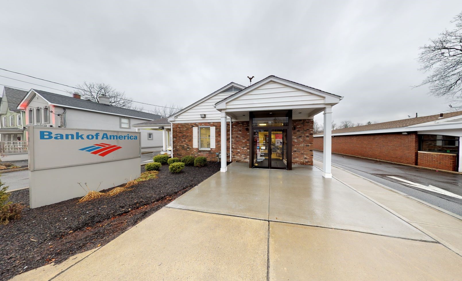Bank of America financial center with drive-thru ATM | 23 E Main St, Washingtonville, NY 10992