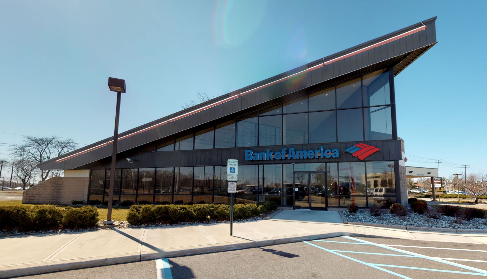 Bank Of America In Iselin With Drive Thru ATM Woodbridge Iselin