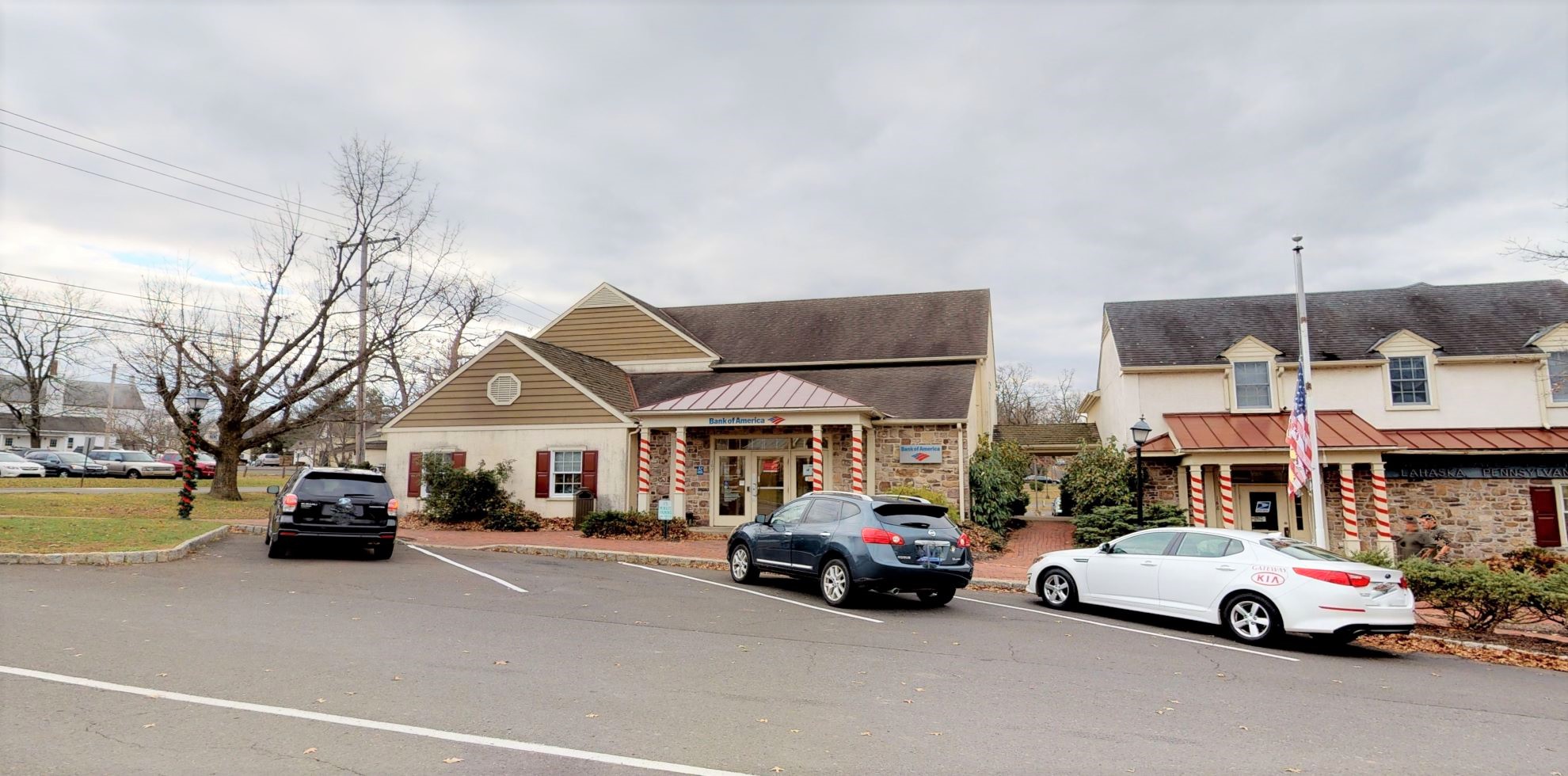Bank of America financial center with walk-up ATM | 167 Carousel Ln, Lahaska, PA 18931
