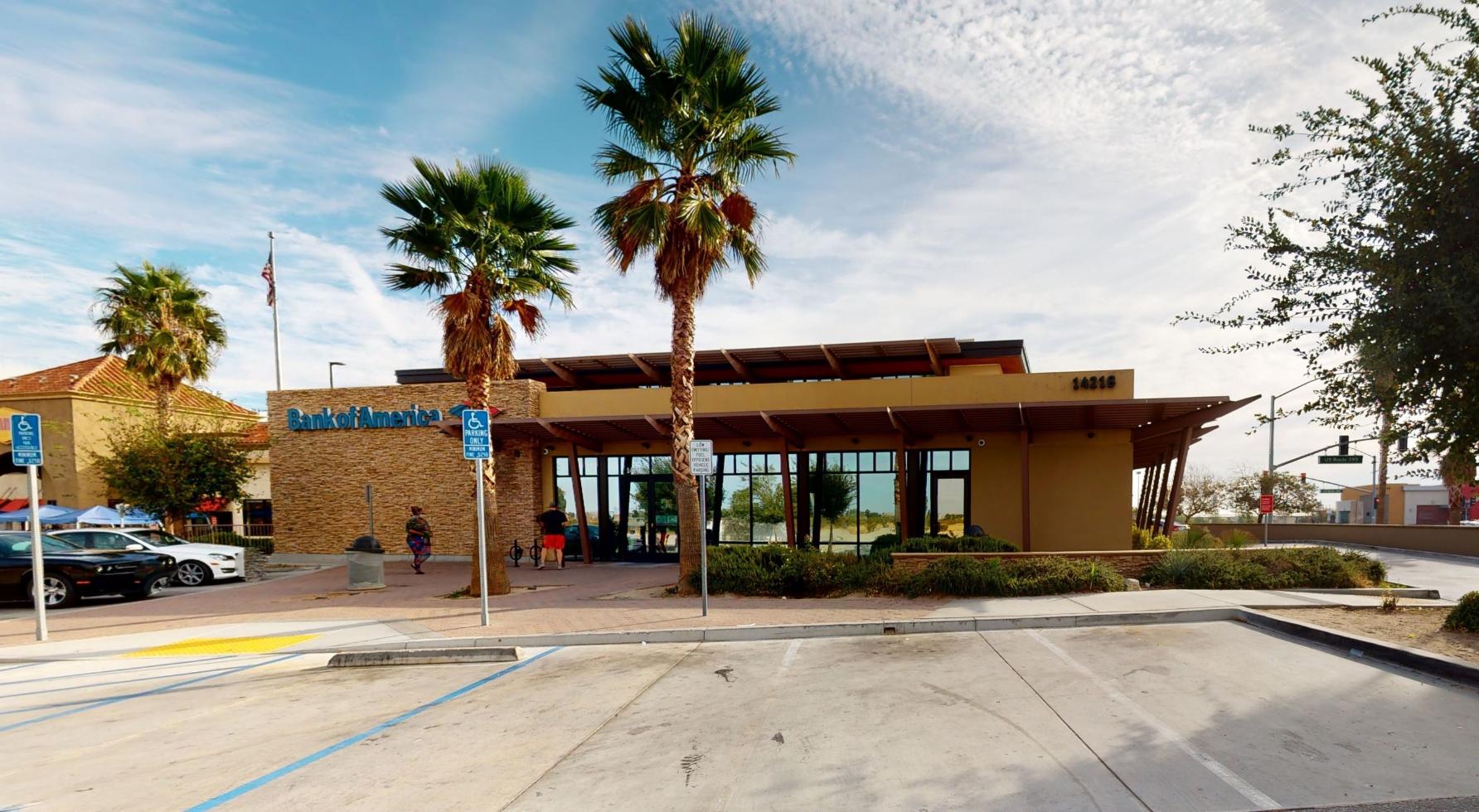 Bank of America financial center with drive-thru ATM | 14218 Highway 395, Adelanto, CA 92301
