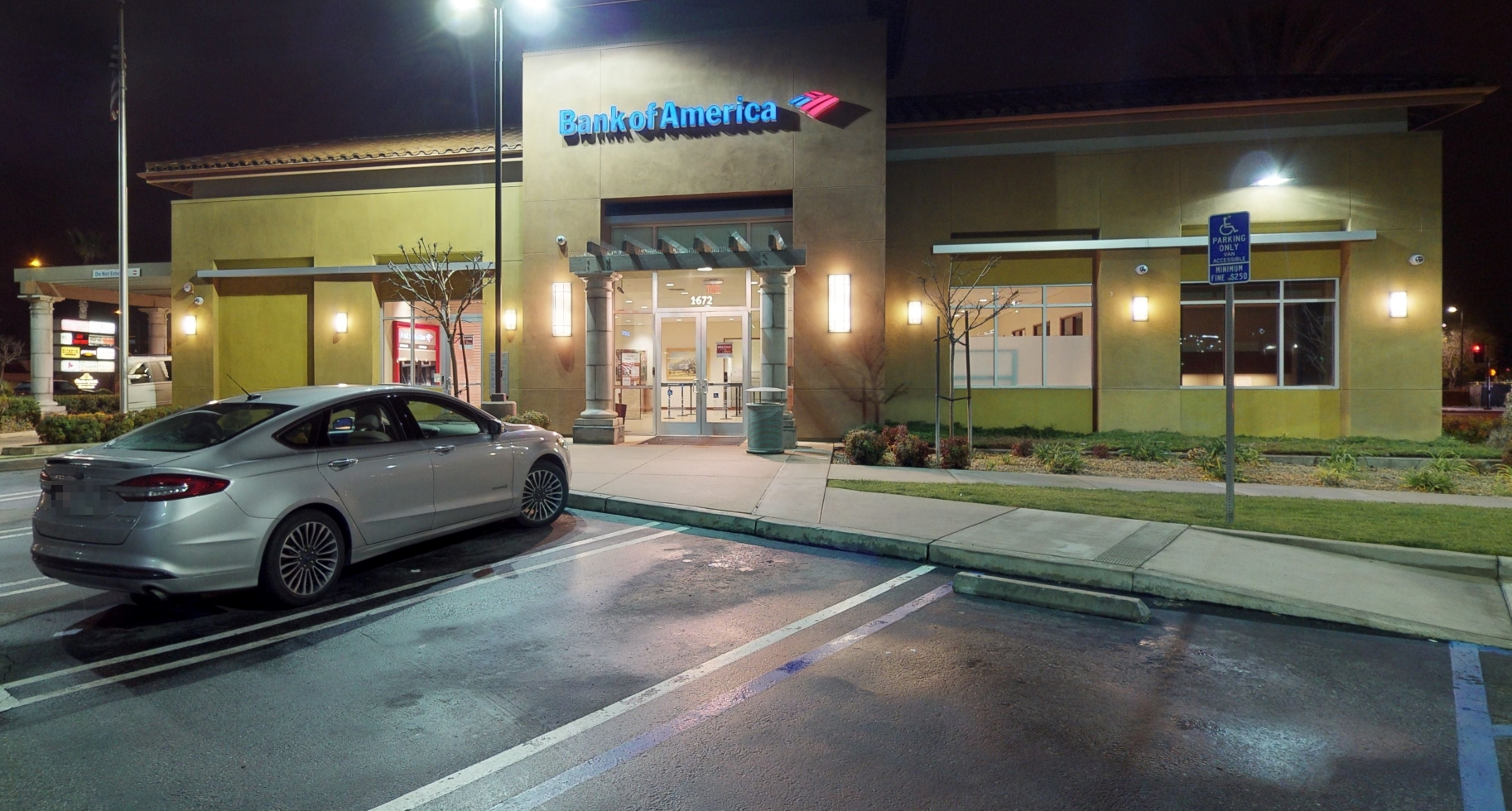 Bank of America financial center with drive-thru ATM | 1672 E 2nd St, Beaumont, CA 92223