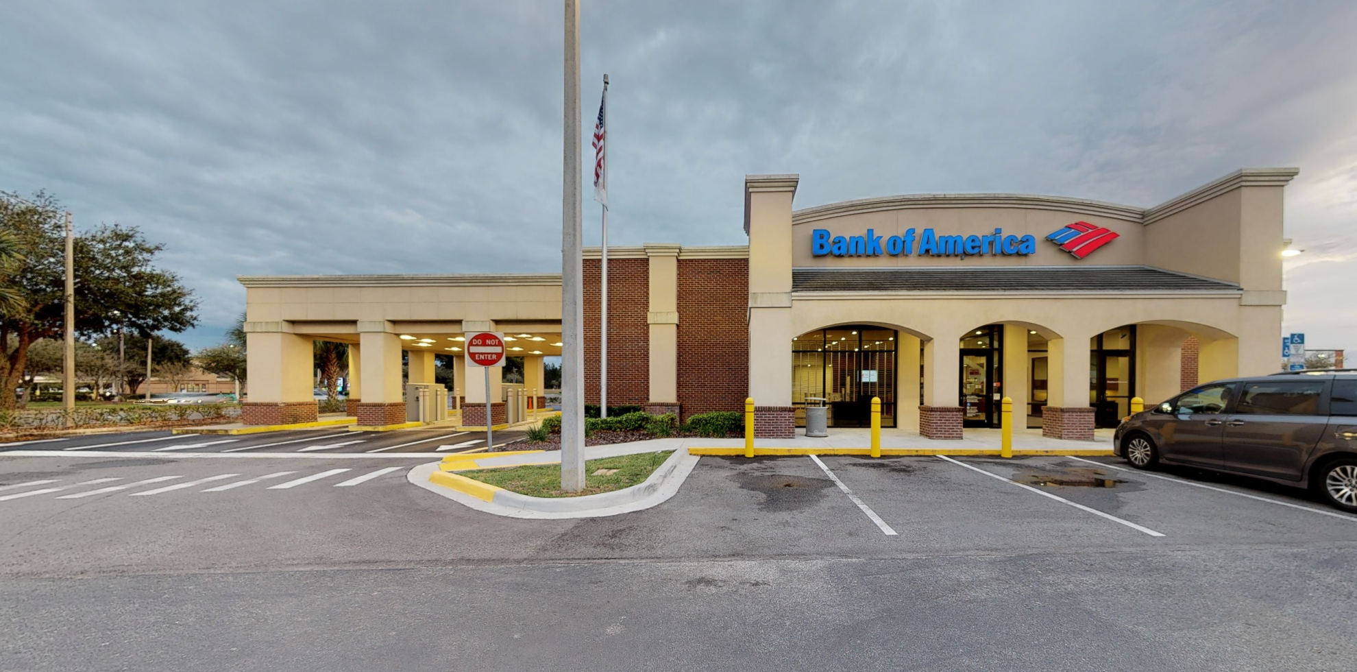 Bank of America financial center with drive-thru ATM | 8300 Merchants Way, Jacksonville, FL 32222