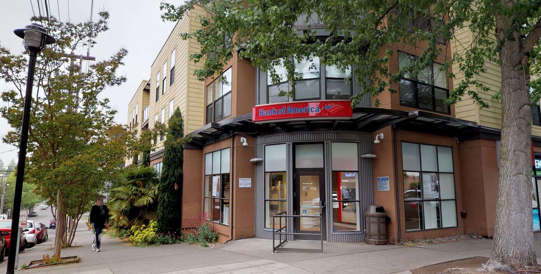 Bank of America financial center with walk-up ATM | 1501 Queen Anne Ave N, Seattle, WA 98109