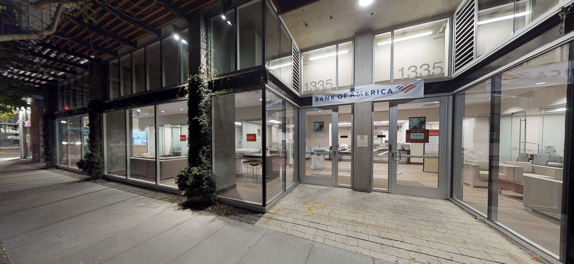 Bank of America financial center with walk-up ATM | 1335 4th St, San Francisco, CA 94158