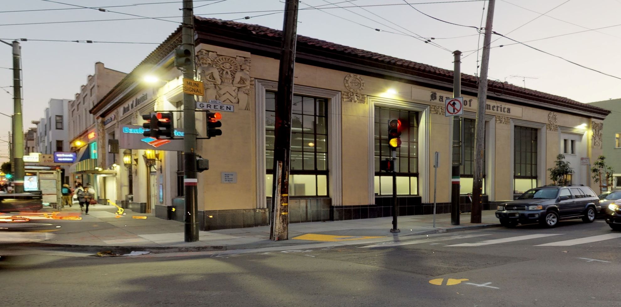 Bank of America financial center with drive-thru ATM | 1455 Stockton St, San Francisco, CA 94133