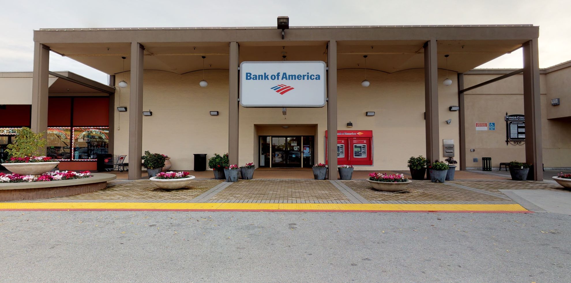 Bank of America financial center with walk-up ATM | 780 Blossom Hill Rd, Los Gatos, CA 95032